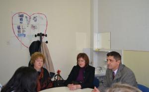  / Ministar Kazazović uručio paketiće teško oboljeloj djeci, FOTO: Press KS